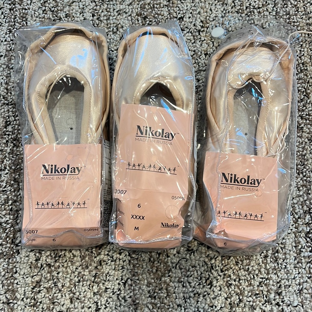 Brand New Nikolay 3007 Pointe Shoes